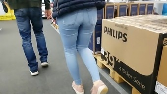 Redhead Teen Amazing Jeans Ass Pantylines Face (Slowm)Part2