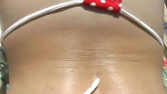 Florida Milf Ass Sunbathing In A Thong