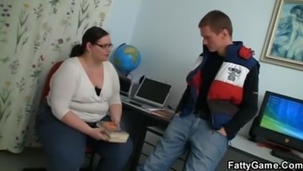 Fat Woman Fucking An Young Stud