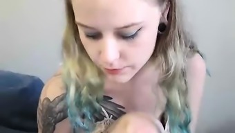 Teen Teachervalery Fingering Herself On Live Webcam