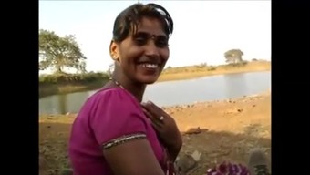 Indian Blowjob Her Lover Outdoor