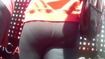 Girl With Big Ass In Spandex