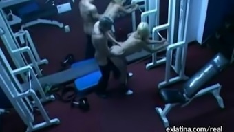 Hidden Camera Films Old Guy Fucking Young Latina In Gym