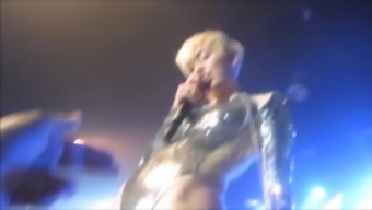 Miley Cyrus Allows Fans To Touch Her Vagina,Breast & Butthole During Show