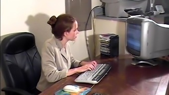 Magnificent Secretary Strips And Flashes Her Nice Ass In The Office