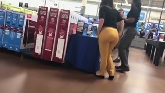 Slim Waisted Pawg Caught Twice