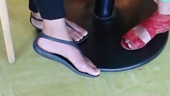 Pretty Feet On A Young Milf