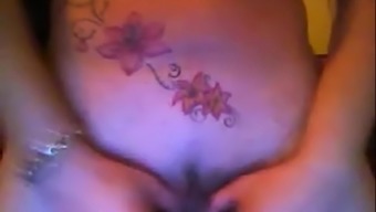 Nice Blonde Milf Masturbating On Webcam