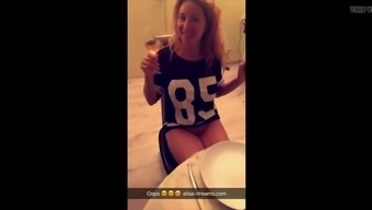 Sexy, Flashing And Hot Snaps