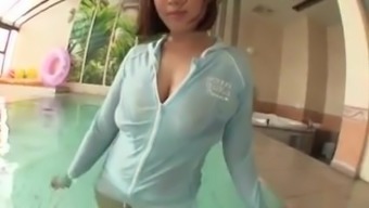 Japanese Babe In Swimsuit