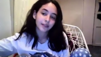 Teen Adalovelacex Flashing Boobs On Live Webcam