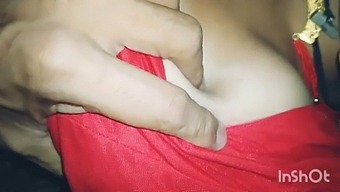Hot Indian Girl Has Soft Romance With Bf With Hindi Audio