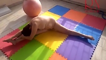 Yoga Ics Nude Yoga Naked Gymnast Fitness