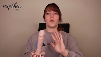 Toy Review - Real Supple Silicone Posable 8.25 Inch Dildo By Evolved Novelties