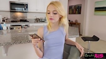 Petite Naughty Stepsister With Charming Eyes Ends Up Having Some Hot Fuck