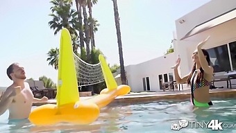 Blowing Fat Erected Cock Is Much Better Than Outdoors Masturbation