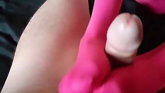 Kinky Chick In Pink Nylon Pantyhose Pleasures Her Boyfriend