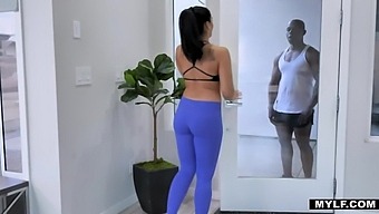Sporty Babe In Torn Yoga Pants Sheena Ryder Works On Strong Bbc