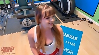 Hot Slut At The Gym Couldn'T Wait To Fuck!