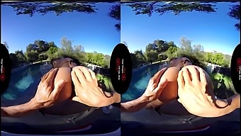 Jessa Rhodes In Sunbathe - Virtualrealporn