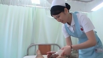 Japanese Nurse Sakamoto Sumire Uses Her Mouth To Issue Pleasure