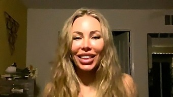 Milf Blonde Live Toys Webcam Show In Shower