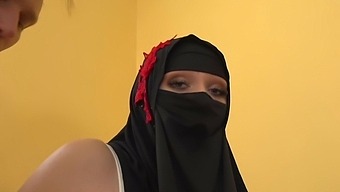 A Muslim Wife In Lace Got A Red Rug