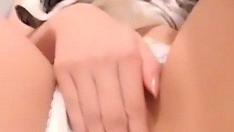 Asian Slut Fingers And Toys With Hitachi Magic Wand In Hd