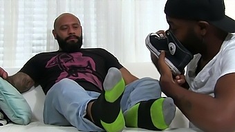 Foot Fetish Video With A Good Looking Black Dude Being Pleasured