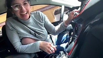 Car Boobs And Pussy Flash