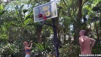 Carter Cruise Plays Basketball And She Fucks Like A Champ