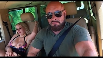 Fucking In A Car With Shameless Milf