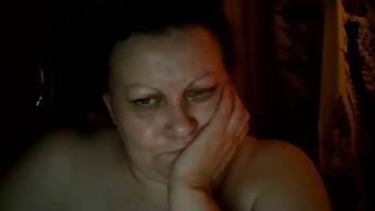 Hot Russian Mature Mom Maria Plays On Skype