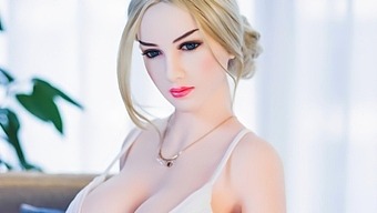 Perfect Mature Sex Dolls Cugar Blonde For Anal