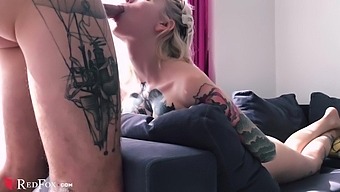 Horny Blonde Lick Lollipop Blowjob Dick And Hard Pussy Fuck In The Morning