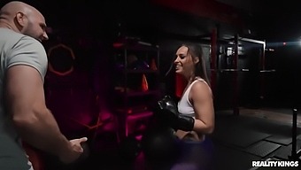 Kickboxxxing With - Kelsi Monroe