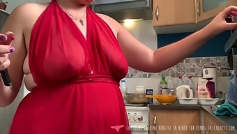 Vends-Ta-Culotte - Curvy French Milf Cooks In Sexy Lingerie And Masturbates With A Whisk