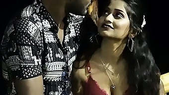 Desi Dirty Girlfreind Fun And Sex And Lactation