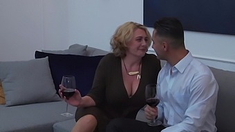 Full Pussy Fantasy After A Couple Of Drinks With Her Nephew
