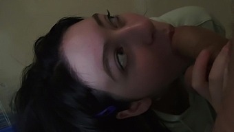 Homemade Pov Video Of Brunette Amilia Onyx Sucking A Dick