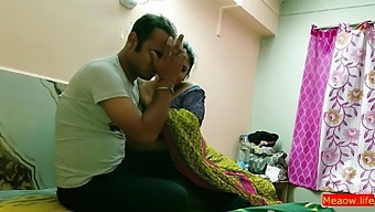 Cum Swallowing Wife Gets Fucked Hard In Indian Housewife Video