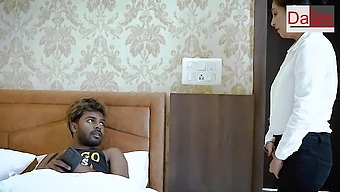 Teen Indian Hotel Room Worker Gets A Mouthful Of Cum After 69 With Gust