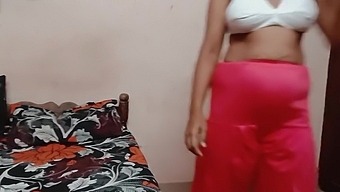 Webcam Show With Indian Bbw Sucking Her Big Breasts