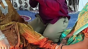 Desi Indian X-Rated Video - Real Desi Sex Videos Of Nokar Malkin And Mom Signed People Mating
