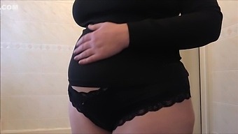Amateur Gay'S Huge Belly Inflation On Webcam
