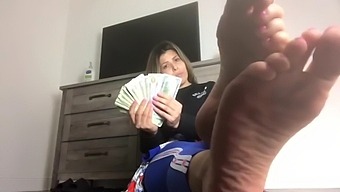 Pov Video Of Milf Wearing Sexy Foot Fetishes And Socks