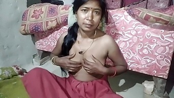 Stunning Indian Aunt Gets Her Pussy Filled With Cum In Dog Style Video
