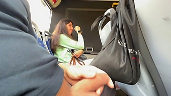 Amateur Pornstar Gets Jerked Off And Sucked By Stranger On Bus