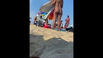 Naked Beach Cam Captures Hot Ebony Action