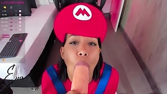 Mario Kart Girl Gets A Cumming On